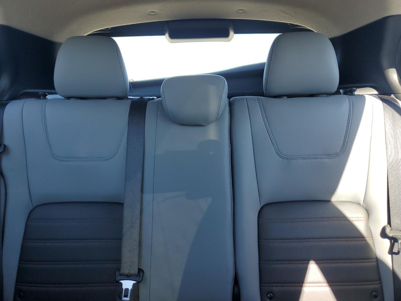 Nissan Kicks Sr Image 10