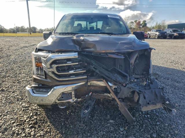 Ford F-150 Supercrew Image 10