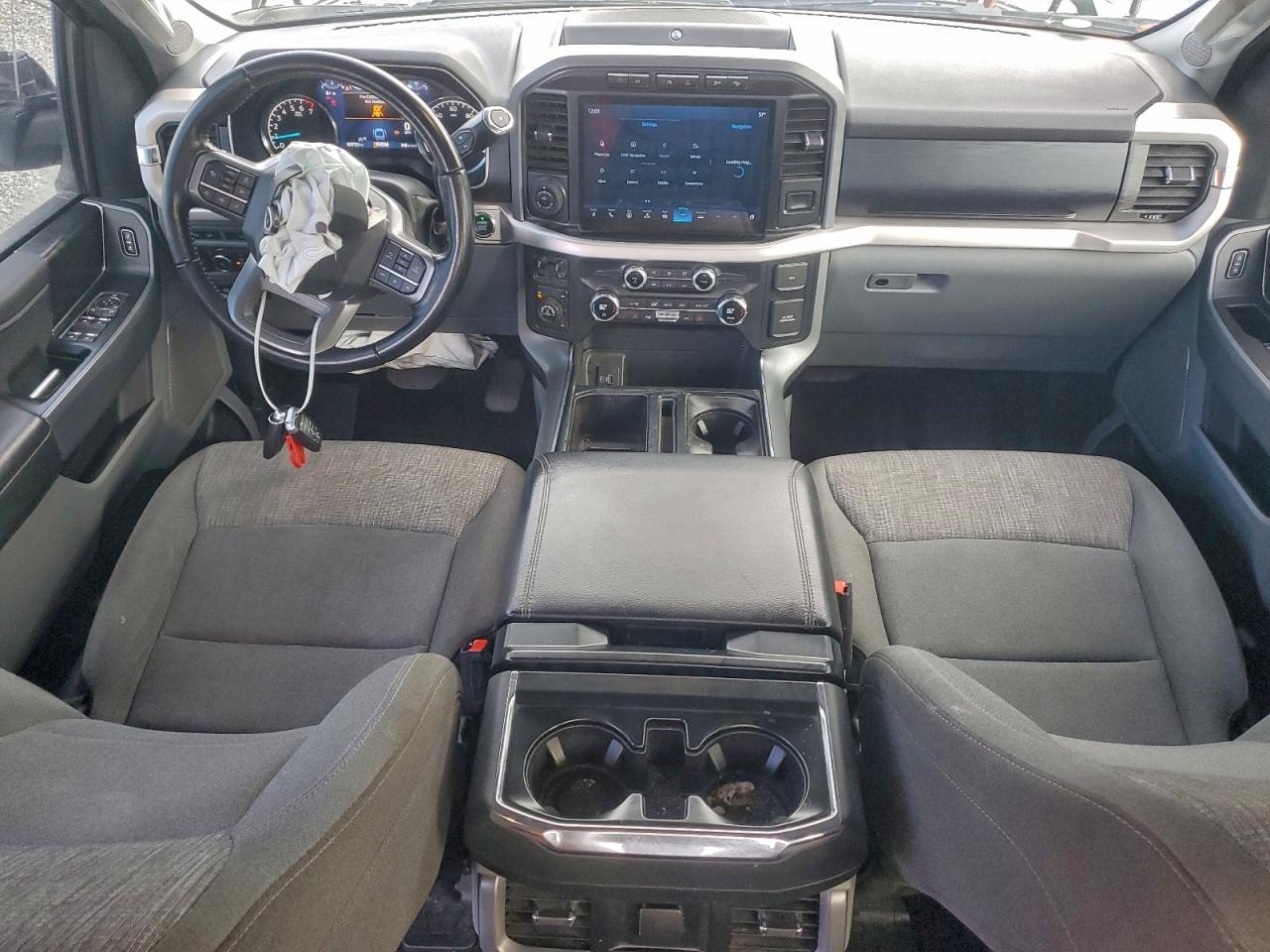 Ford F-150 Supercrew Image 9