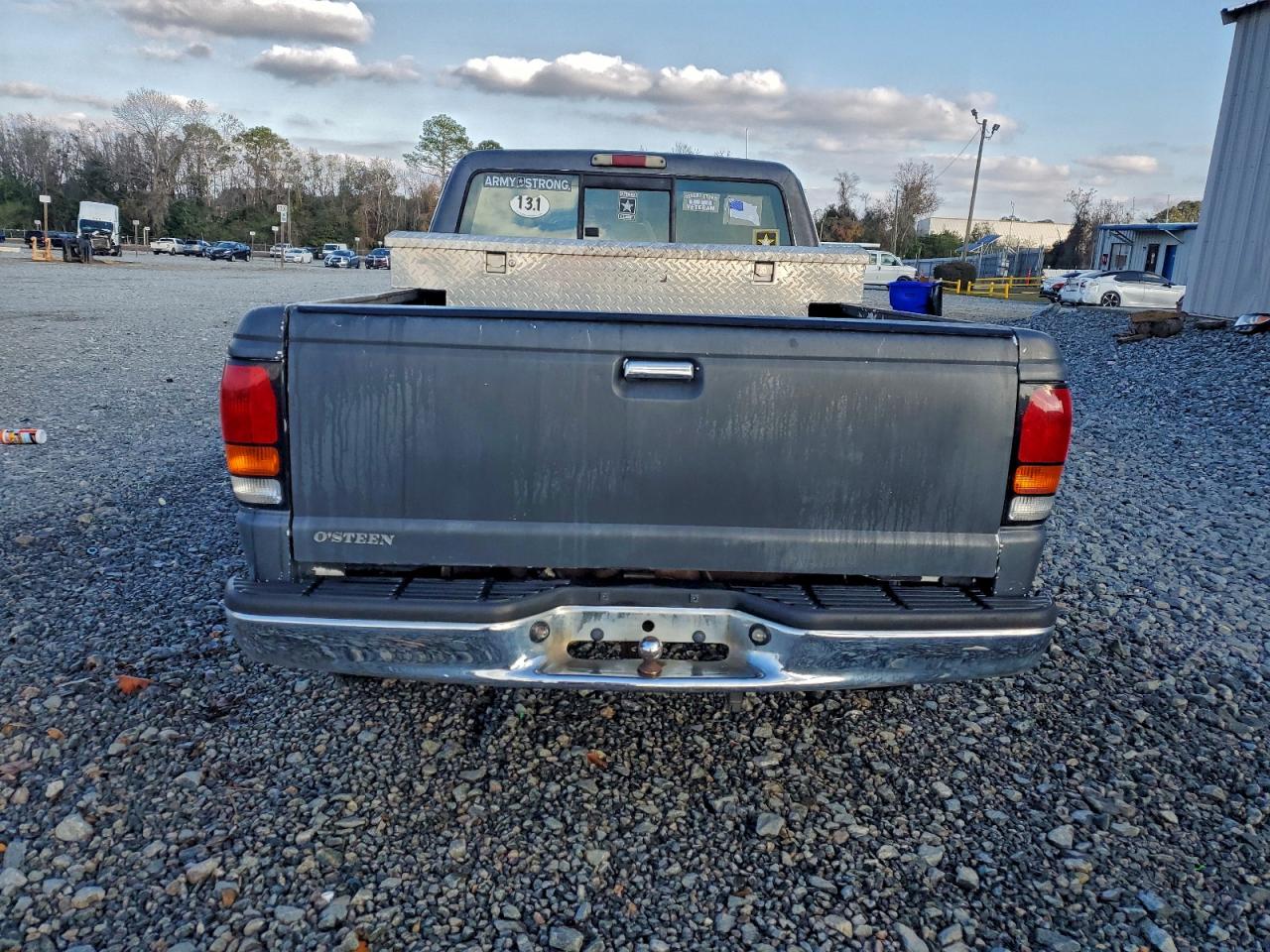 Mazda B Series Cab Plus Image 4