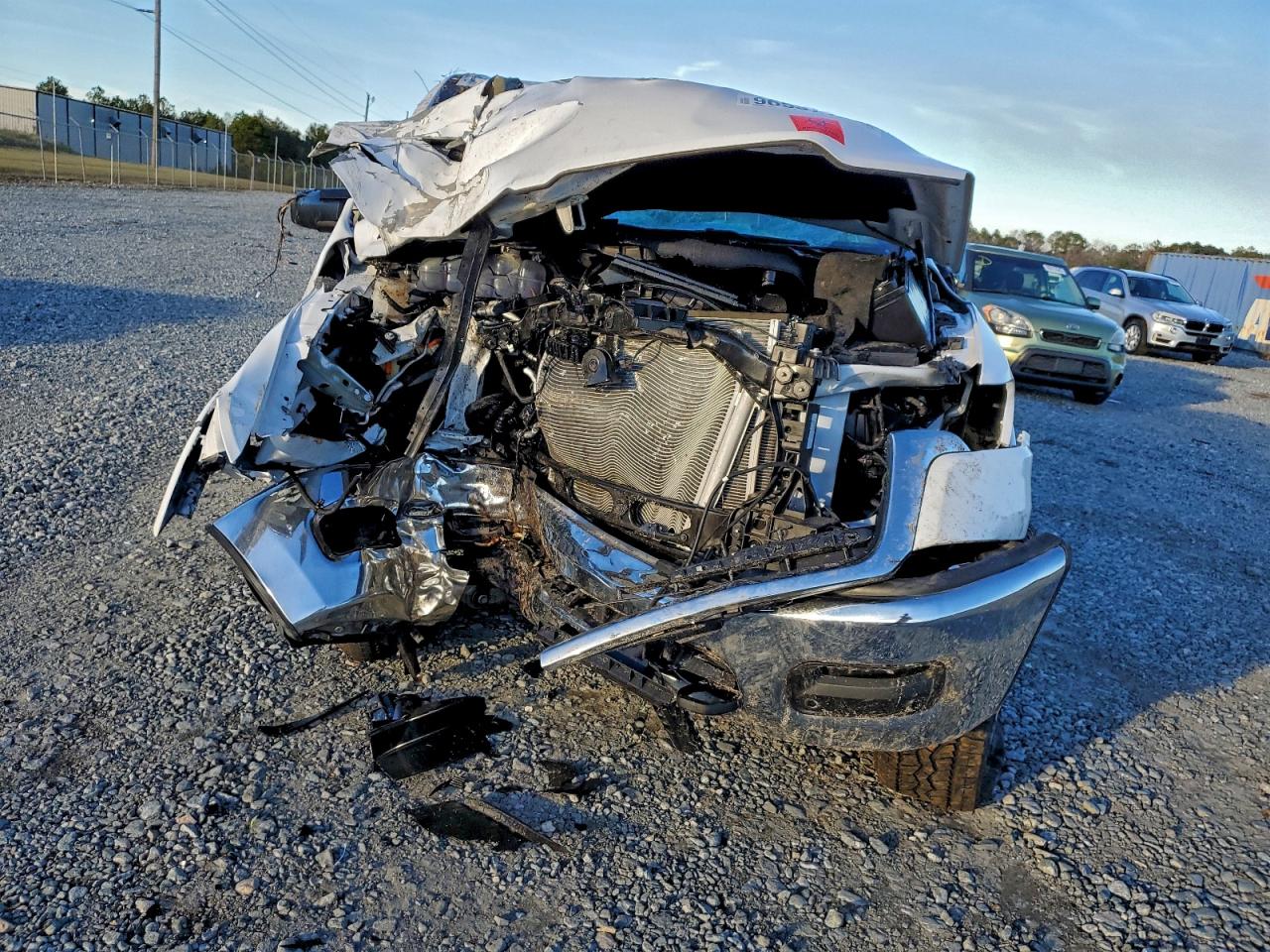 Ram 1500 Laramie Image 5