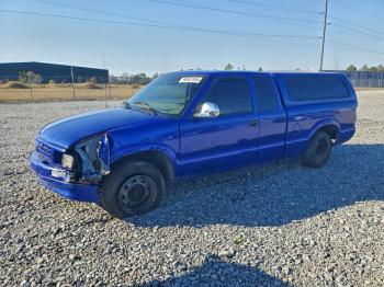  Salvage Chevrolet S-10