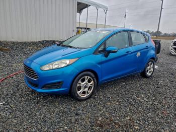  Salvage Ford Fiesta