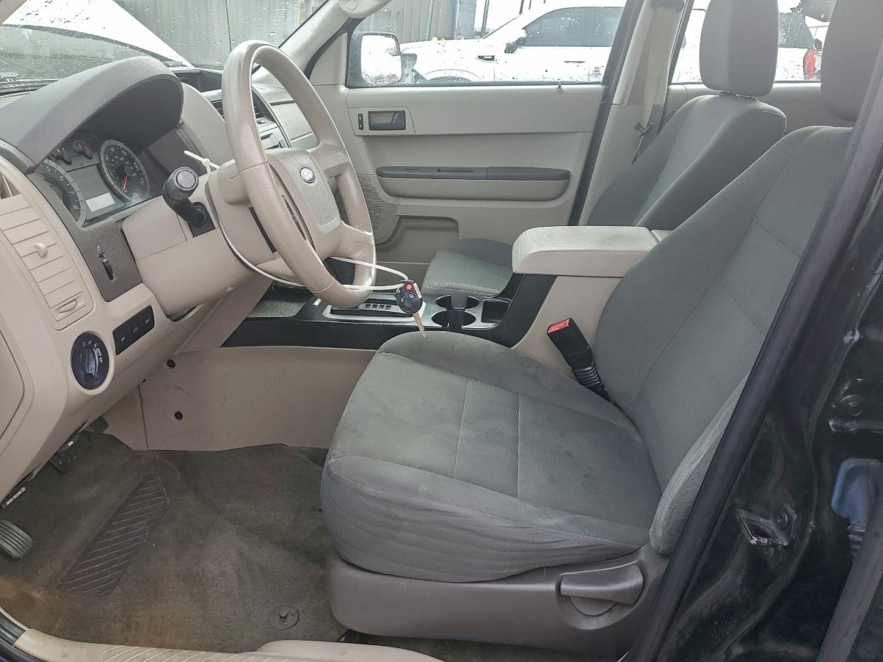 Ford Escape Xls Image 8