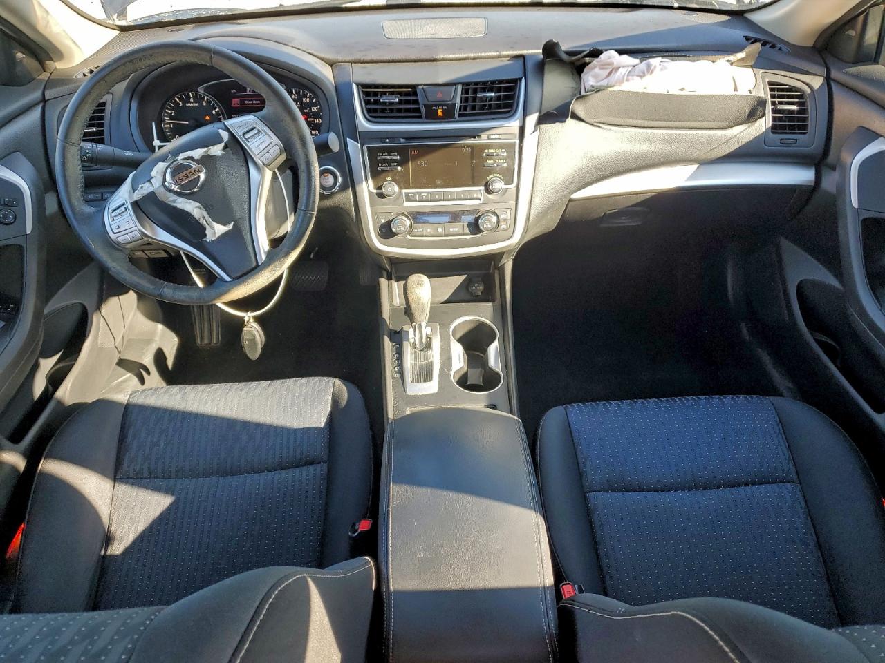 Nissan Altima 2.5 Image 9