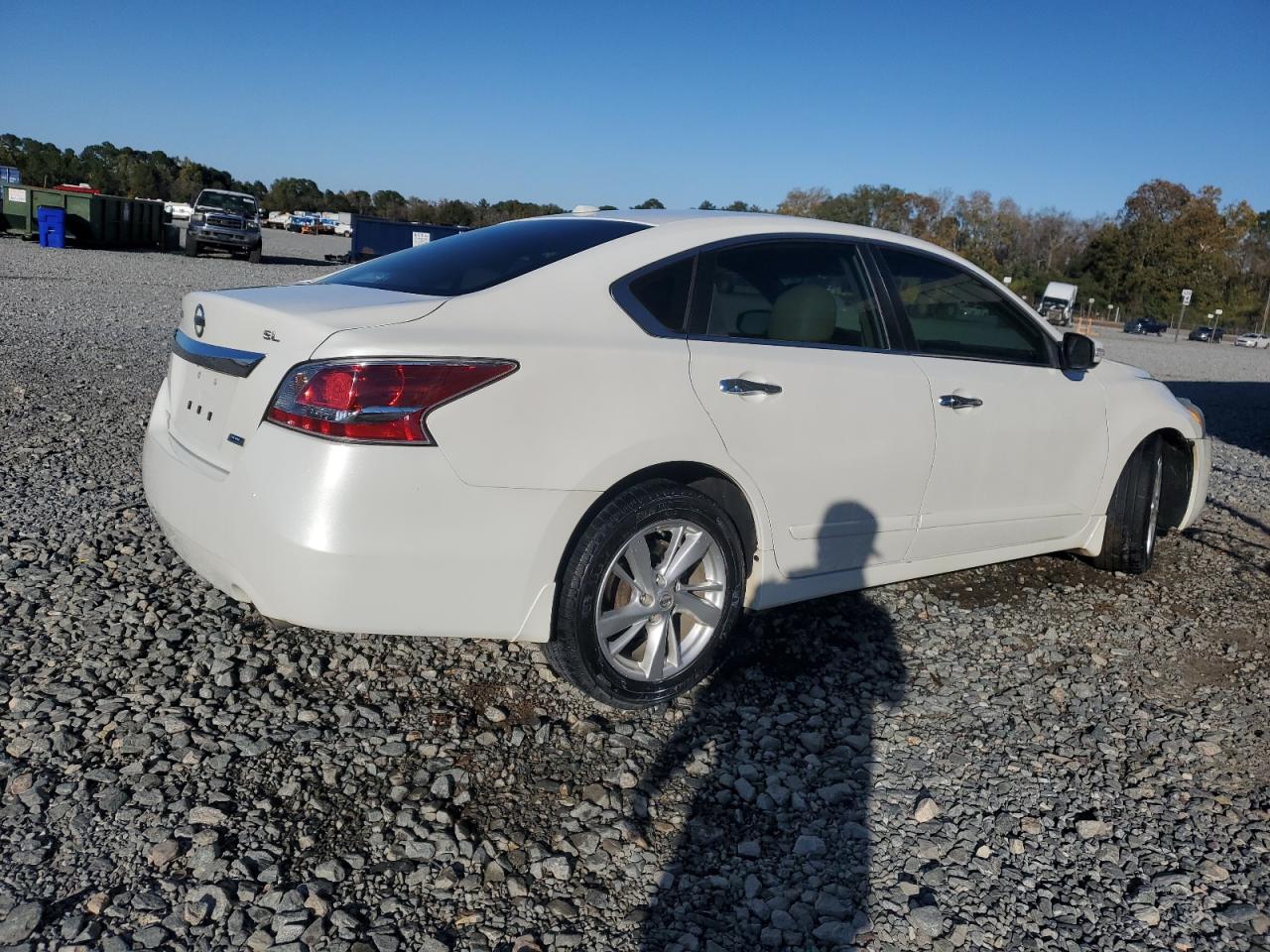 Nissan Altima 2.5 Image 2