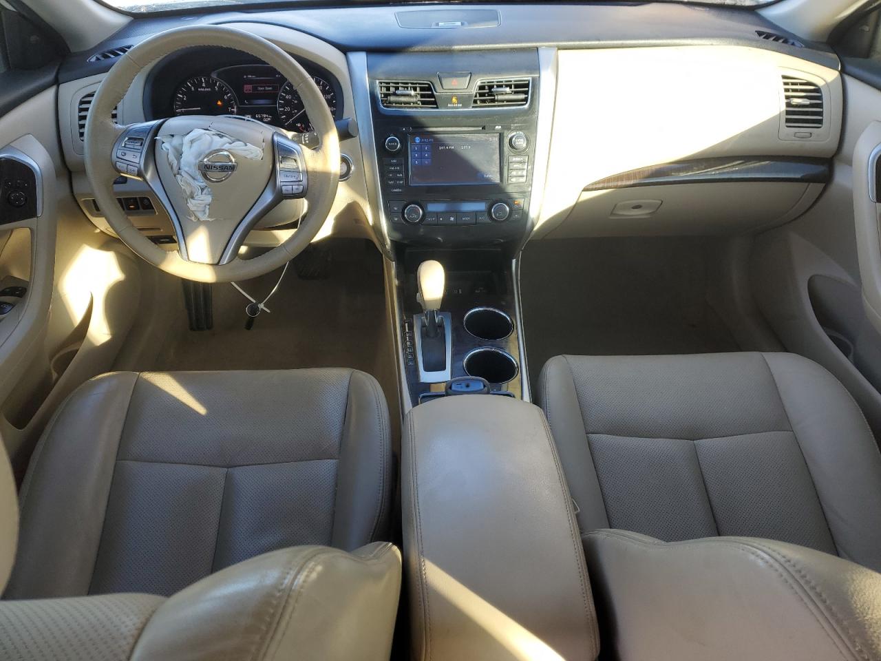 Nissan Altima 2.5 Image 8