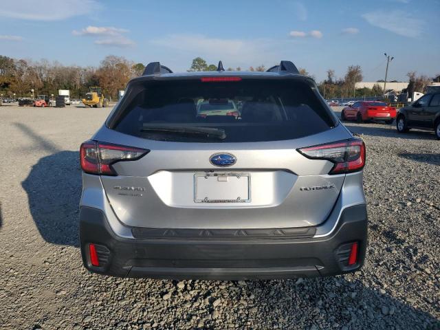 Subaru Outback Premium Image 13