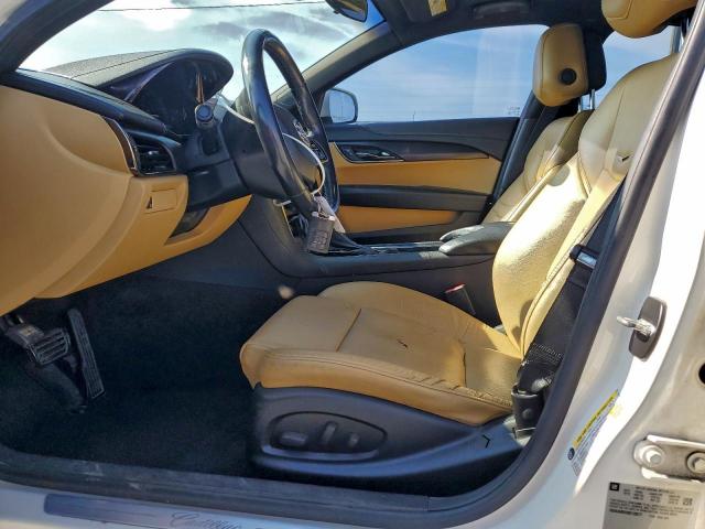 Cadillac ATS Image 10