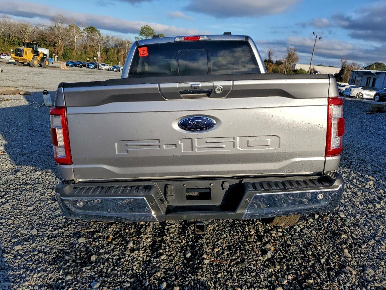 Ford F-150 Supercrew Image 11