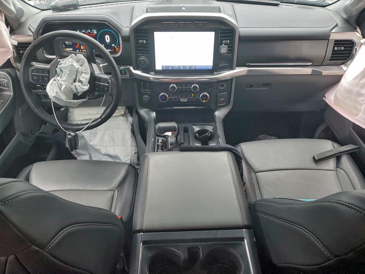 Ford F-150 Supercrew Image 10