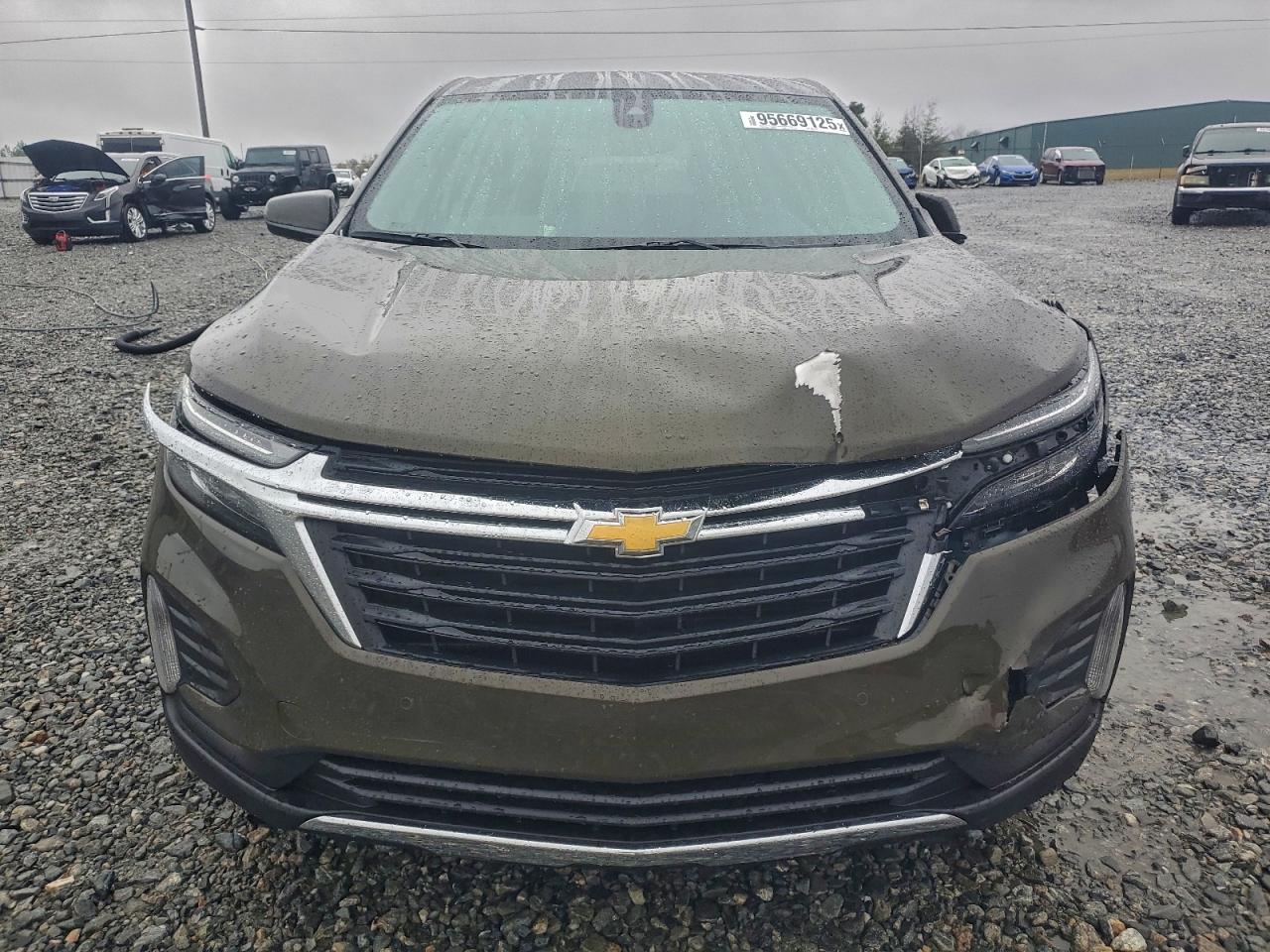 Chevrolet Equinox Lt Image 6