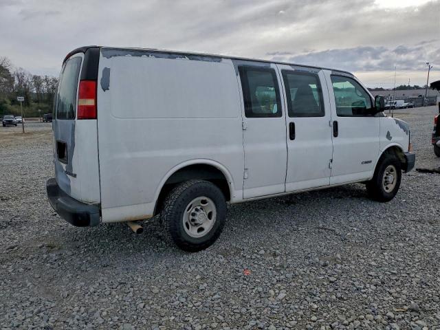 Chevrolet Express Image 6