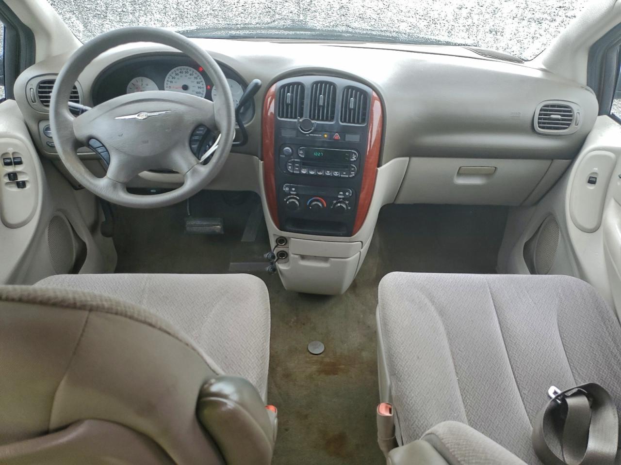 Chrysler Minivan Lx Image 6