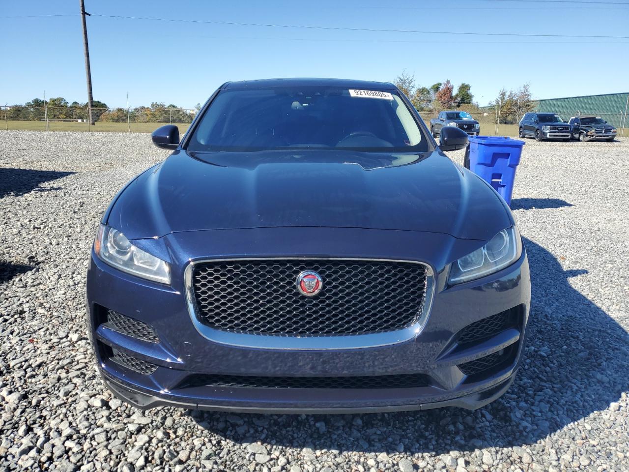 Jaguar F-PACE Premium Image 4