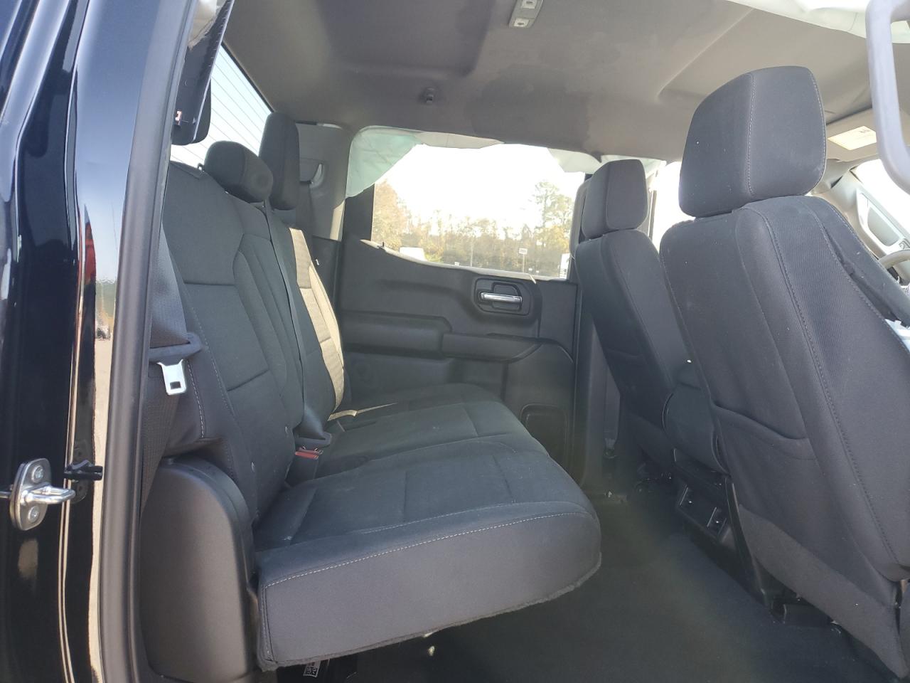 Chevrolet Silverado C1500 Custom Image 9