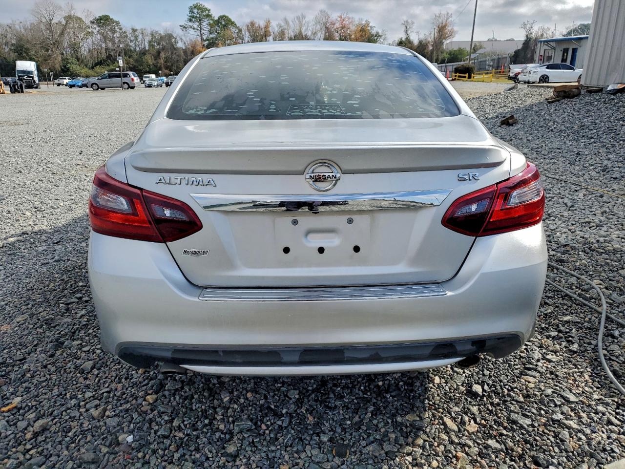 Nissan Altima 2.5 Image 3