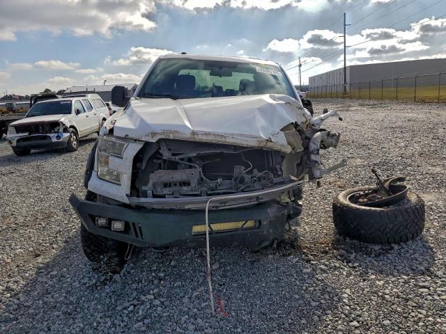 Ford F-150 Supercrew Image 6