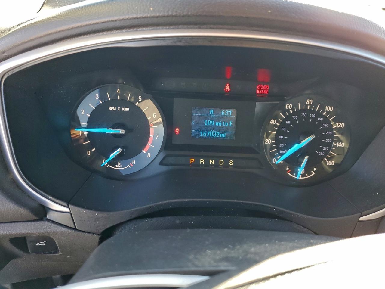 Ford Fusion S Image 5