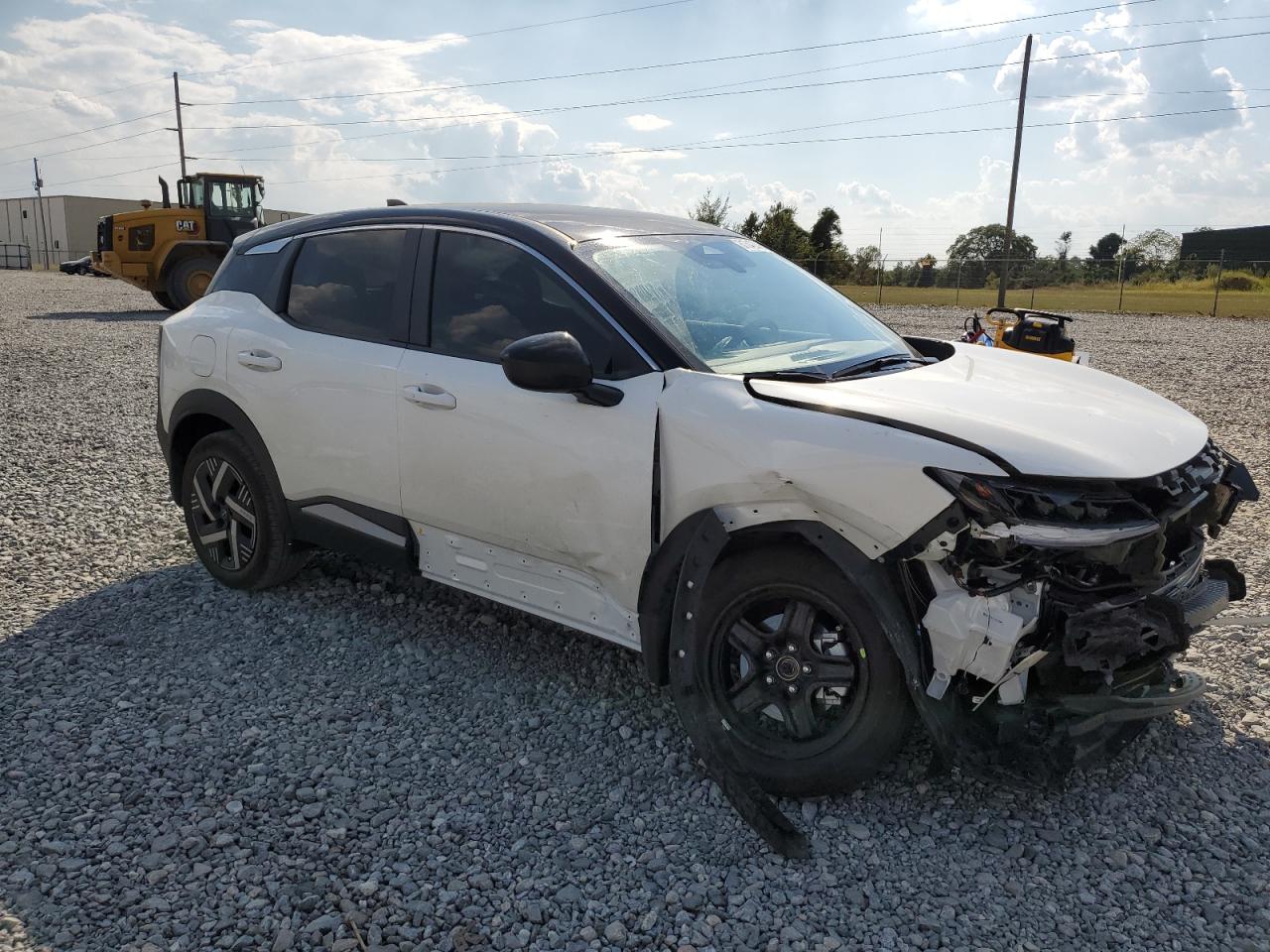 Nissan Kicks Sv Image 3