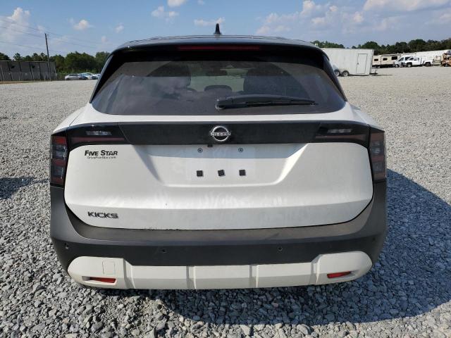 Nissan Kicks Sv Image 4