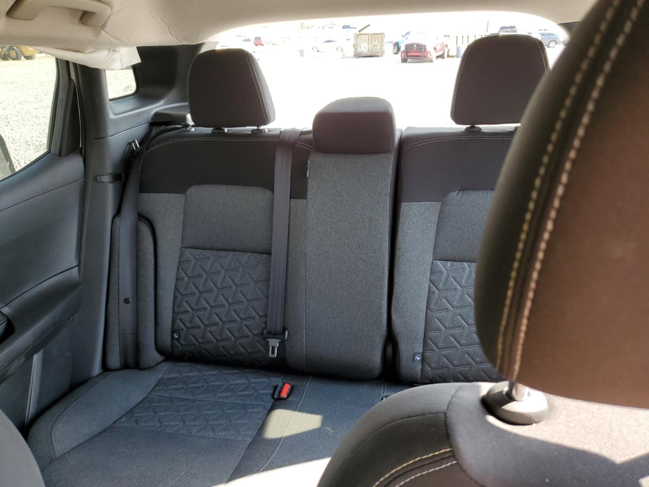 Nissan Kicks Sv Image 7