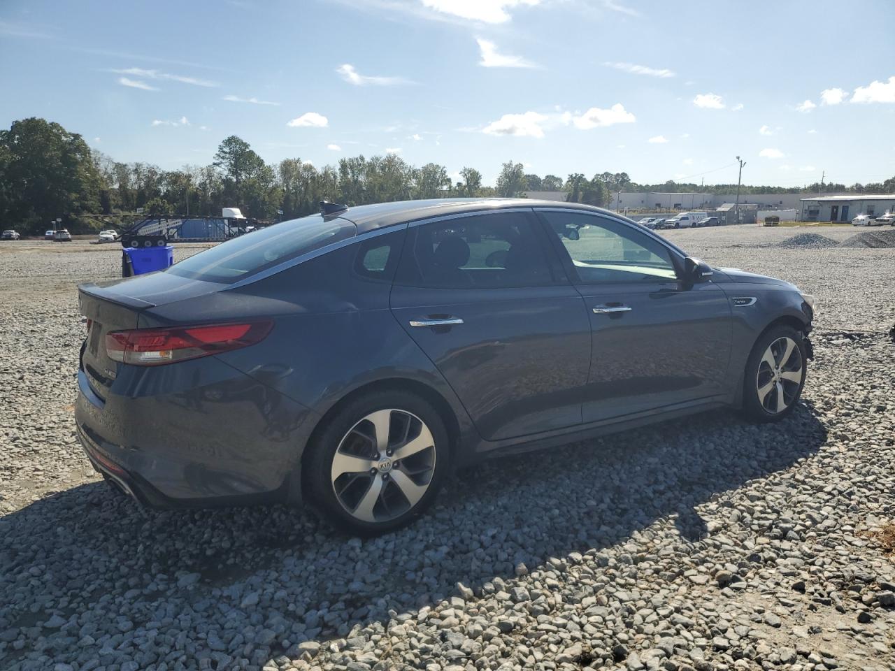 Kia Optima Sx Image 3