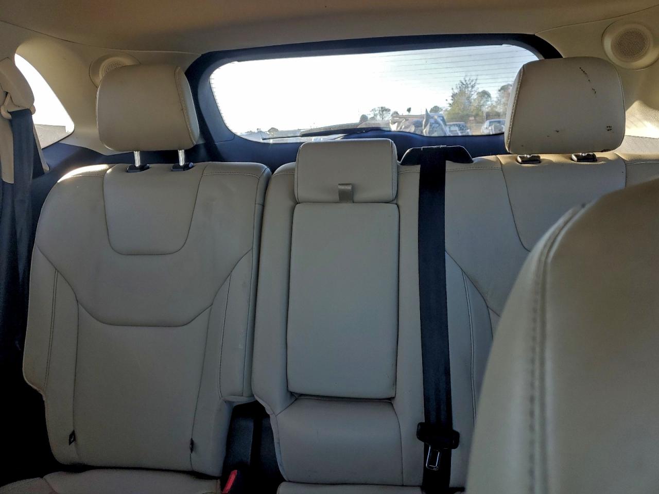 Ford Edge Titanium Image 14