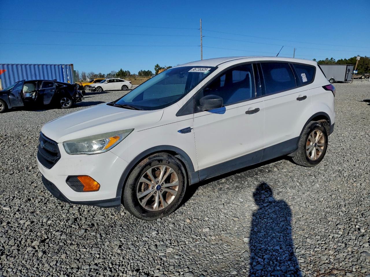 Ford Escape S Image 1