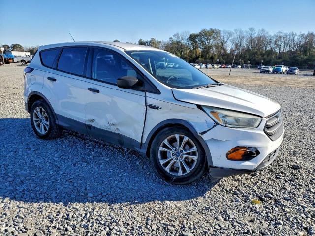 Ford Escape S Image 3