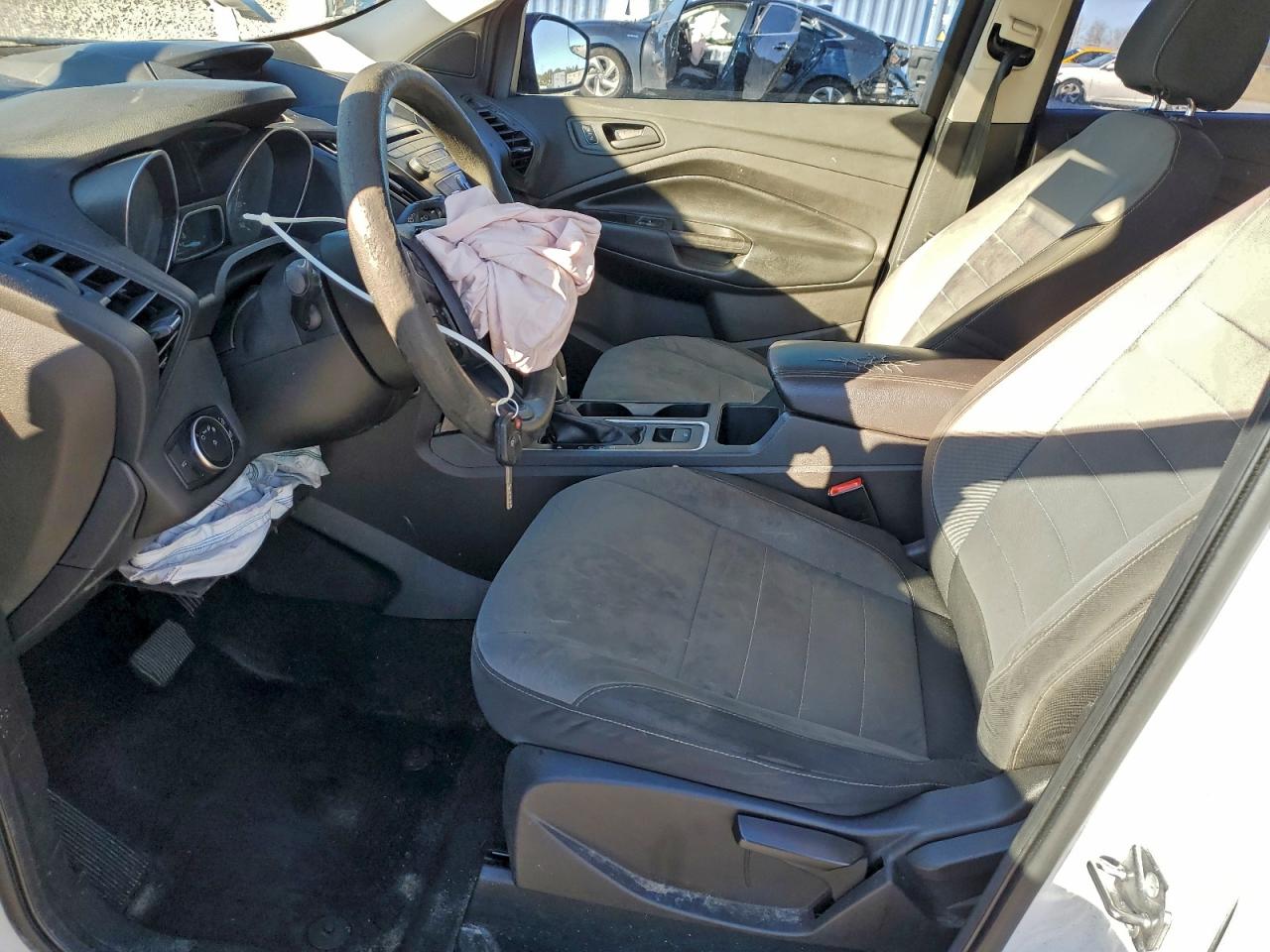 Ford Escape S Image 4