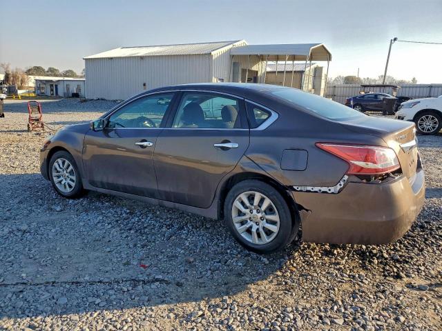 Nissan Altima 2.5 Image 11