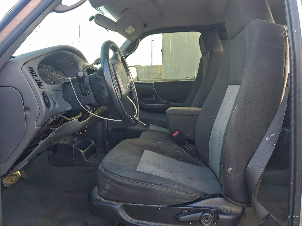 Ford Ranger Super Cab Image 6