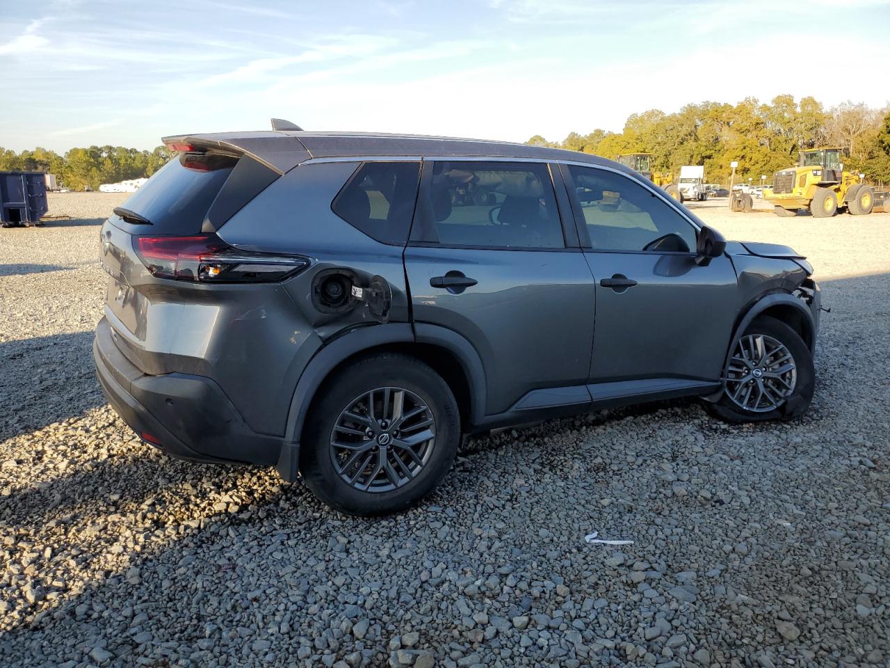 Nissan Rogue S Image 12