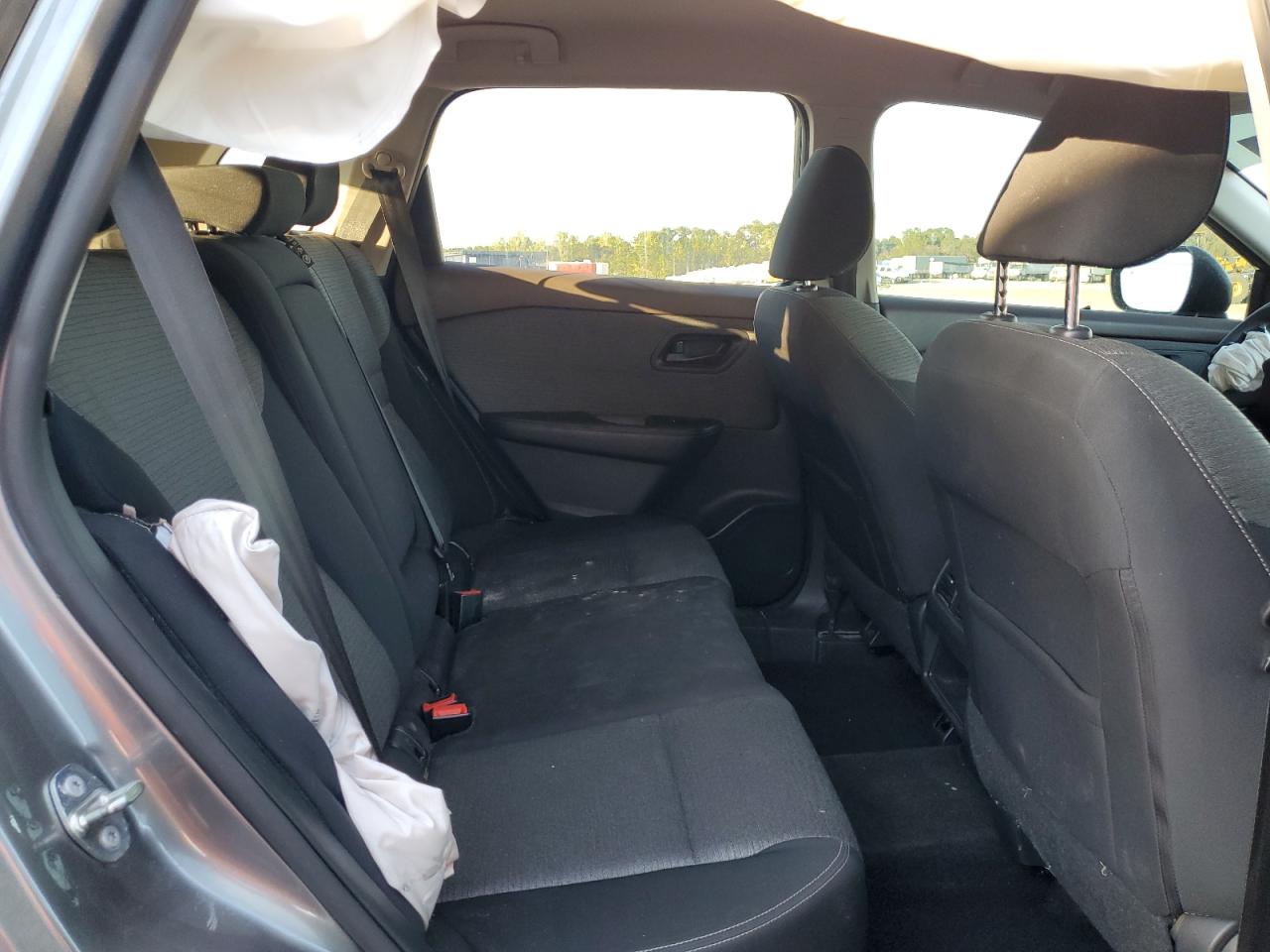 Nissan Rogue S Image 13