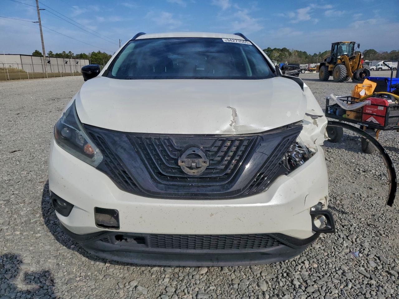 Nissan Murano S Image 2