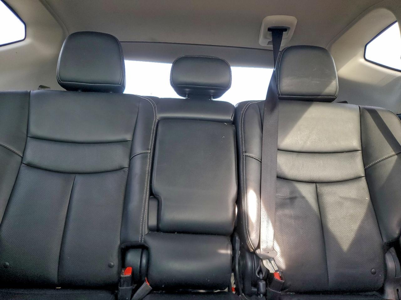 Nissan Murano S Image 7