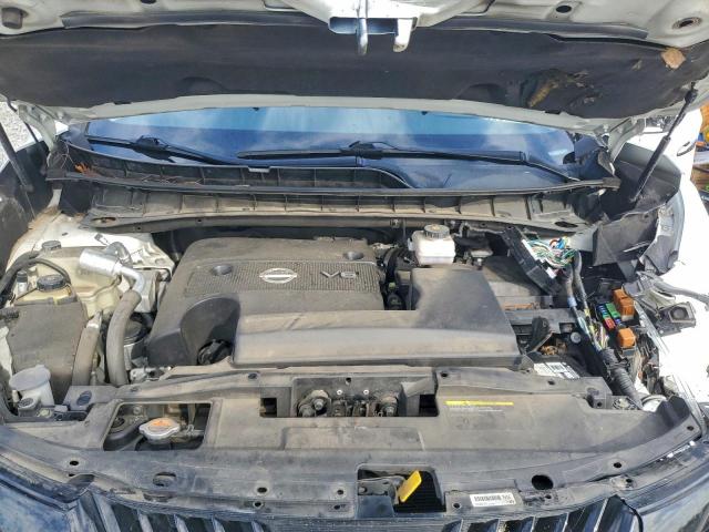 Nissan Murano S Image 8