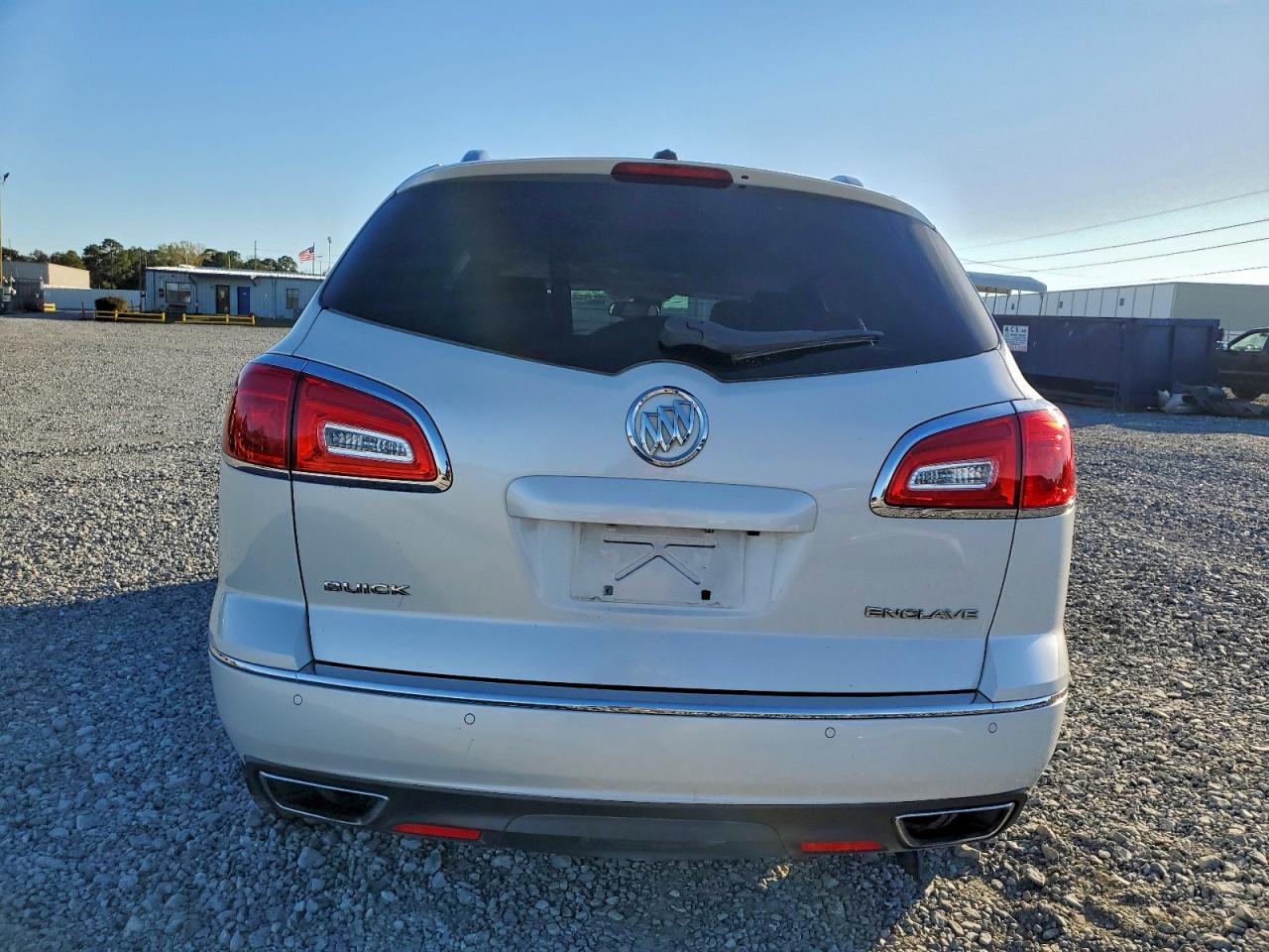 Buick Enclave Image 8
