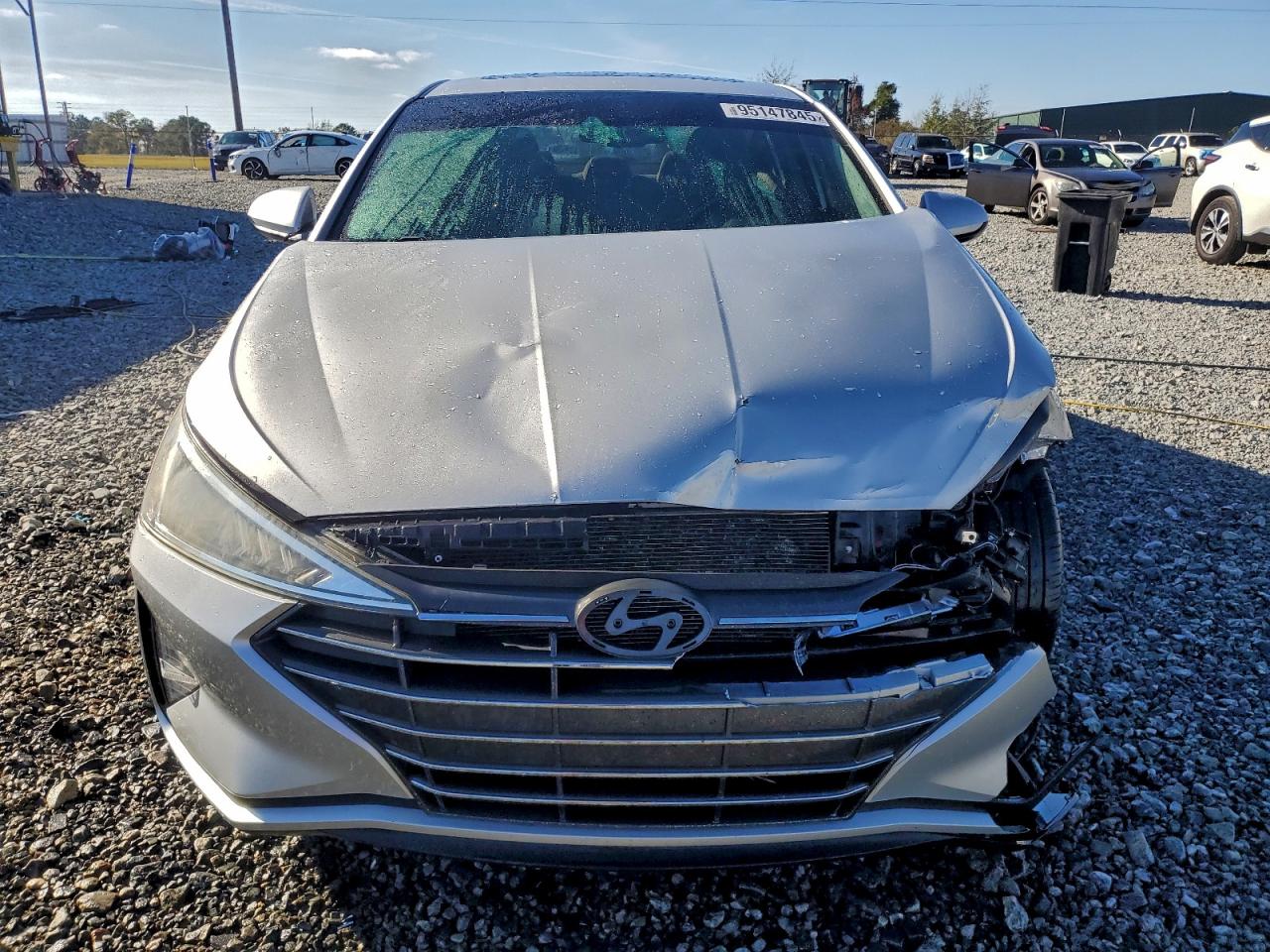 Hyundai ELANTRA Sel Image 12