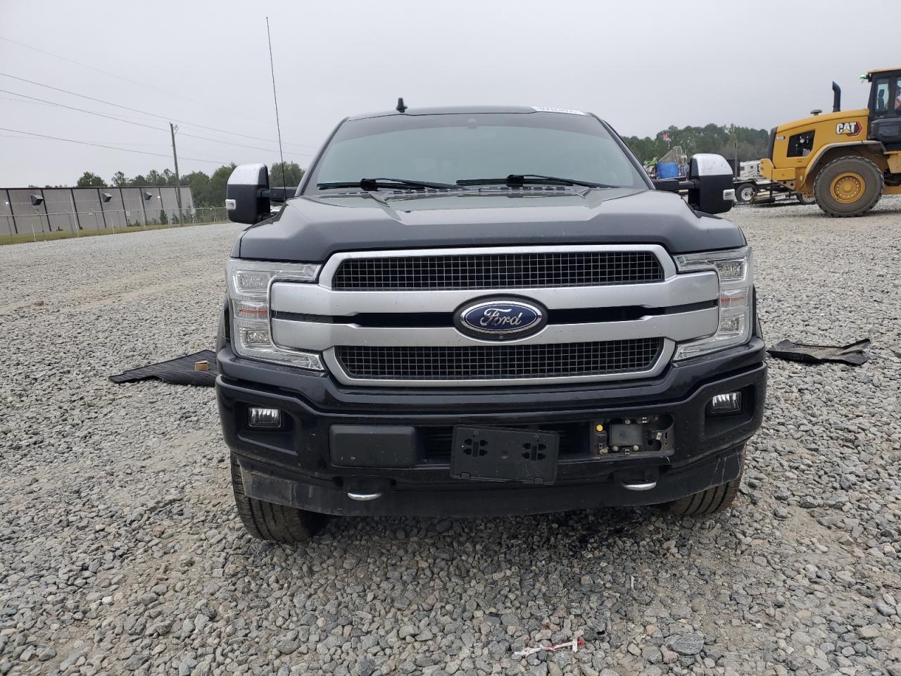 Ford F-150 Supercrew Image 4