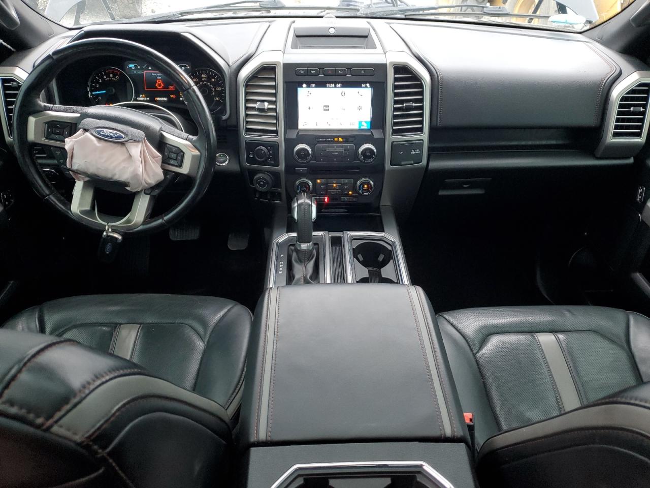 Ford F-150 Supercrew Image 3