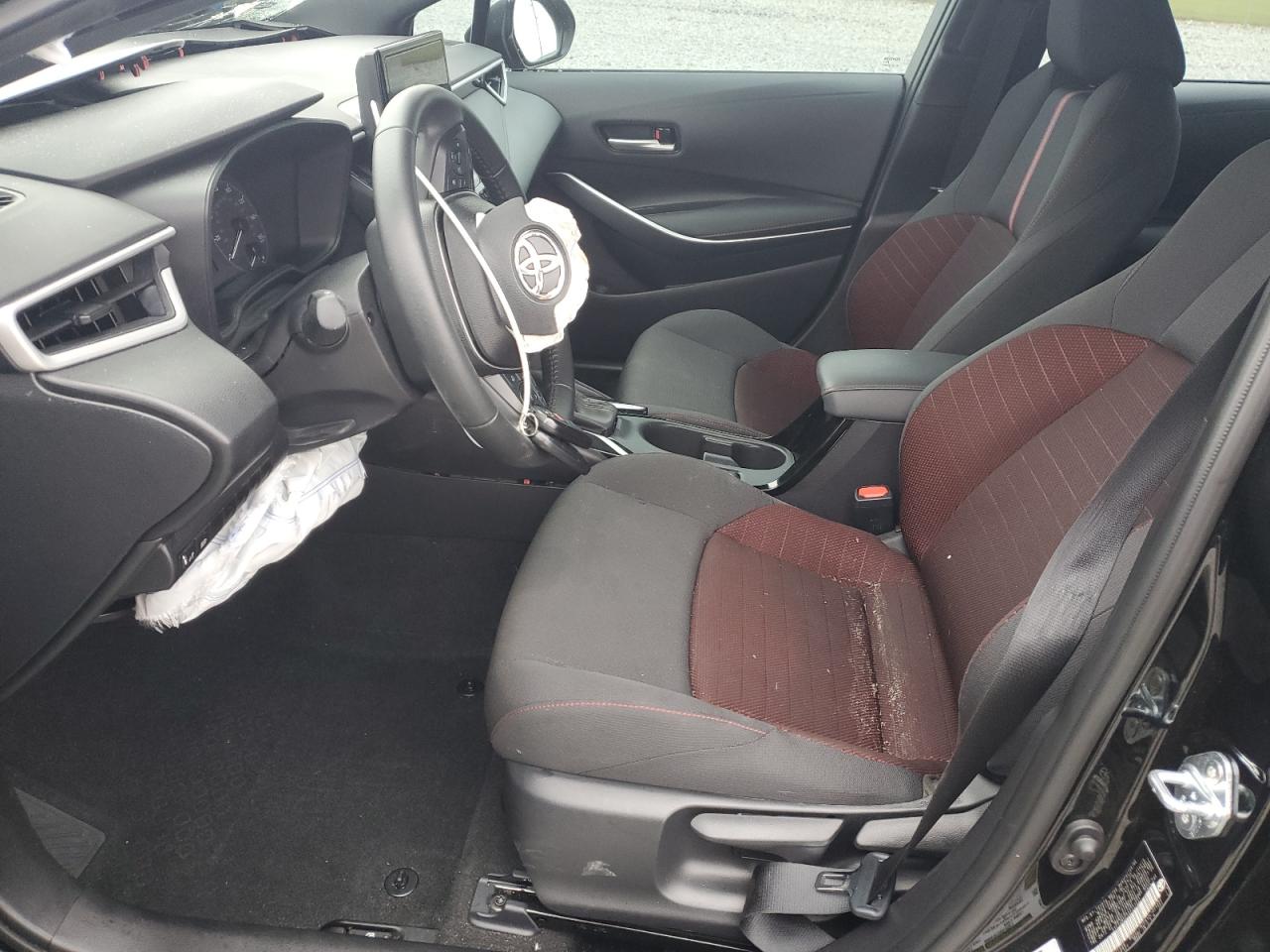 Toyota Corolla Se Image 10