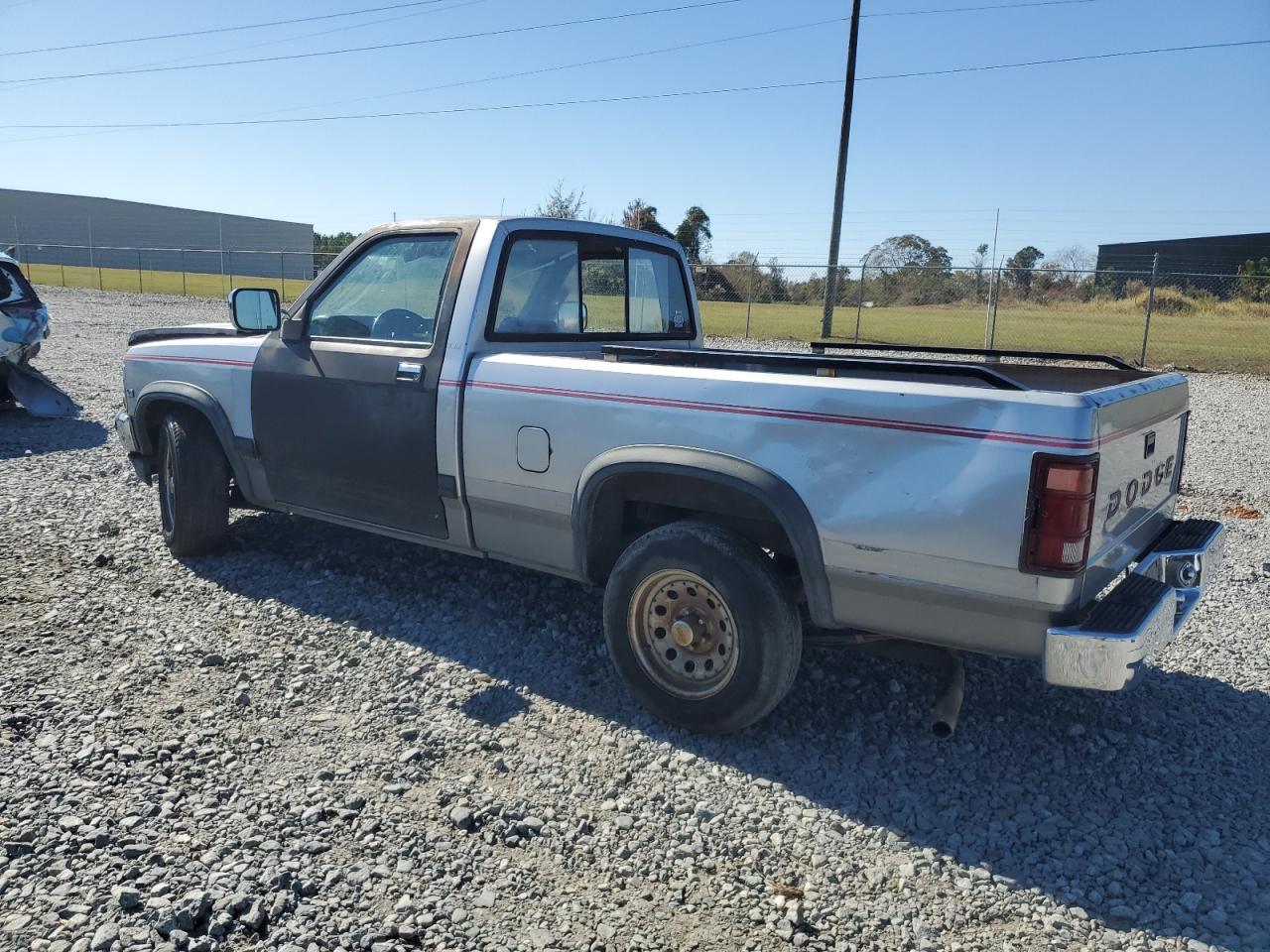 Dodge Dakota Image 4