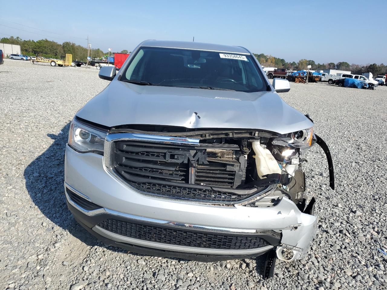 GMC Acadia Sle Image 2