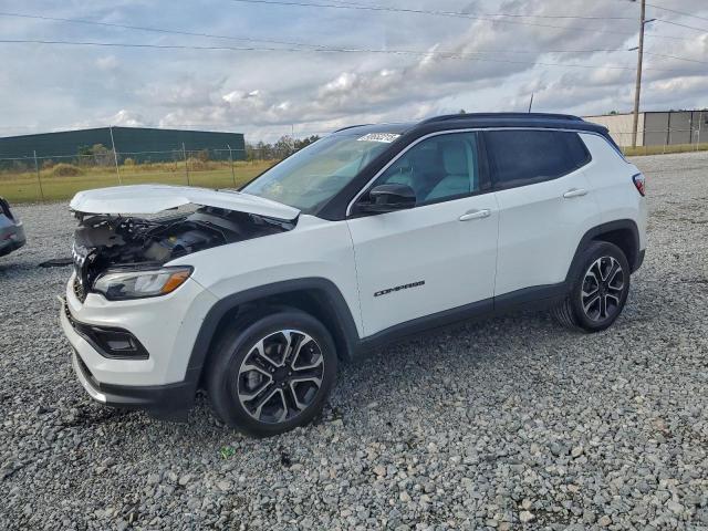  Salvage Jeep Compass