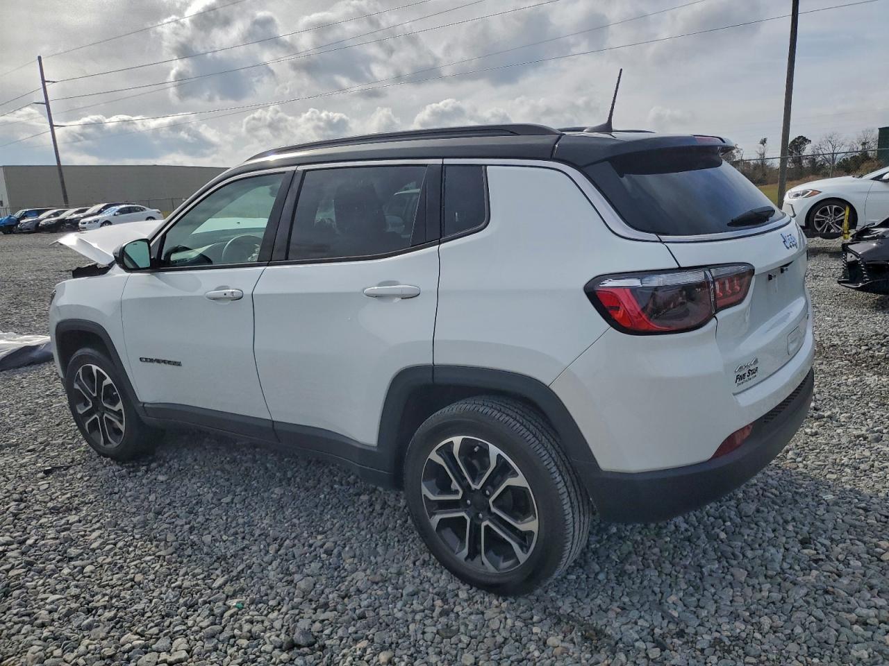 Jeep Compass Limited Image 2