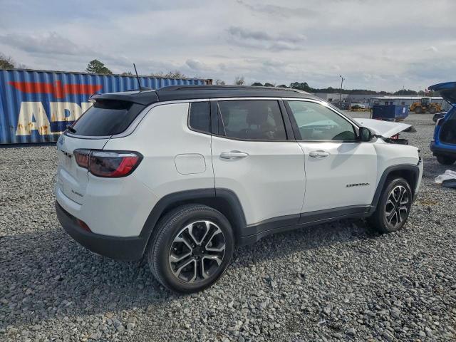 Jeep Compass Limited Image 4