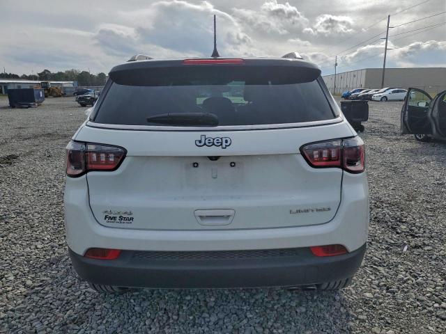 Jeep Compass Limited Image 3