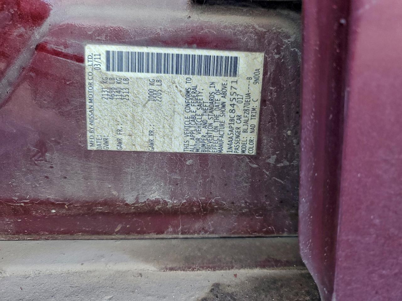 Nissan Maxima S Image 12